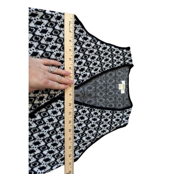 Anthropologie Maeve Geometric Knit Sweater Vest Shrug Set Large Black White Larg - Picture 8 of 14